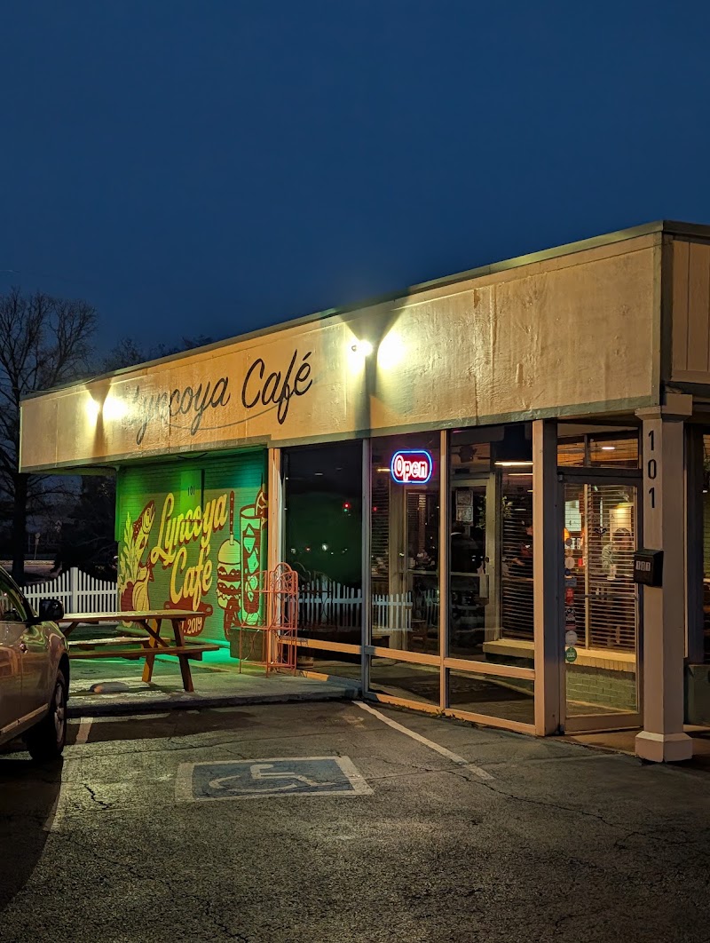 Lyncoya Cafe photo 1