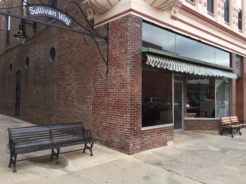 Sullivan Taylor Uptown photo 1