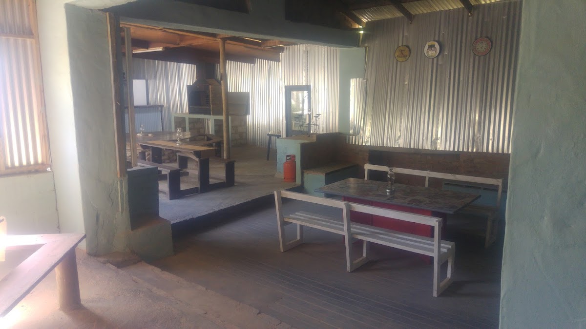 Oasis Pub & Grill — photo 2