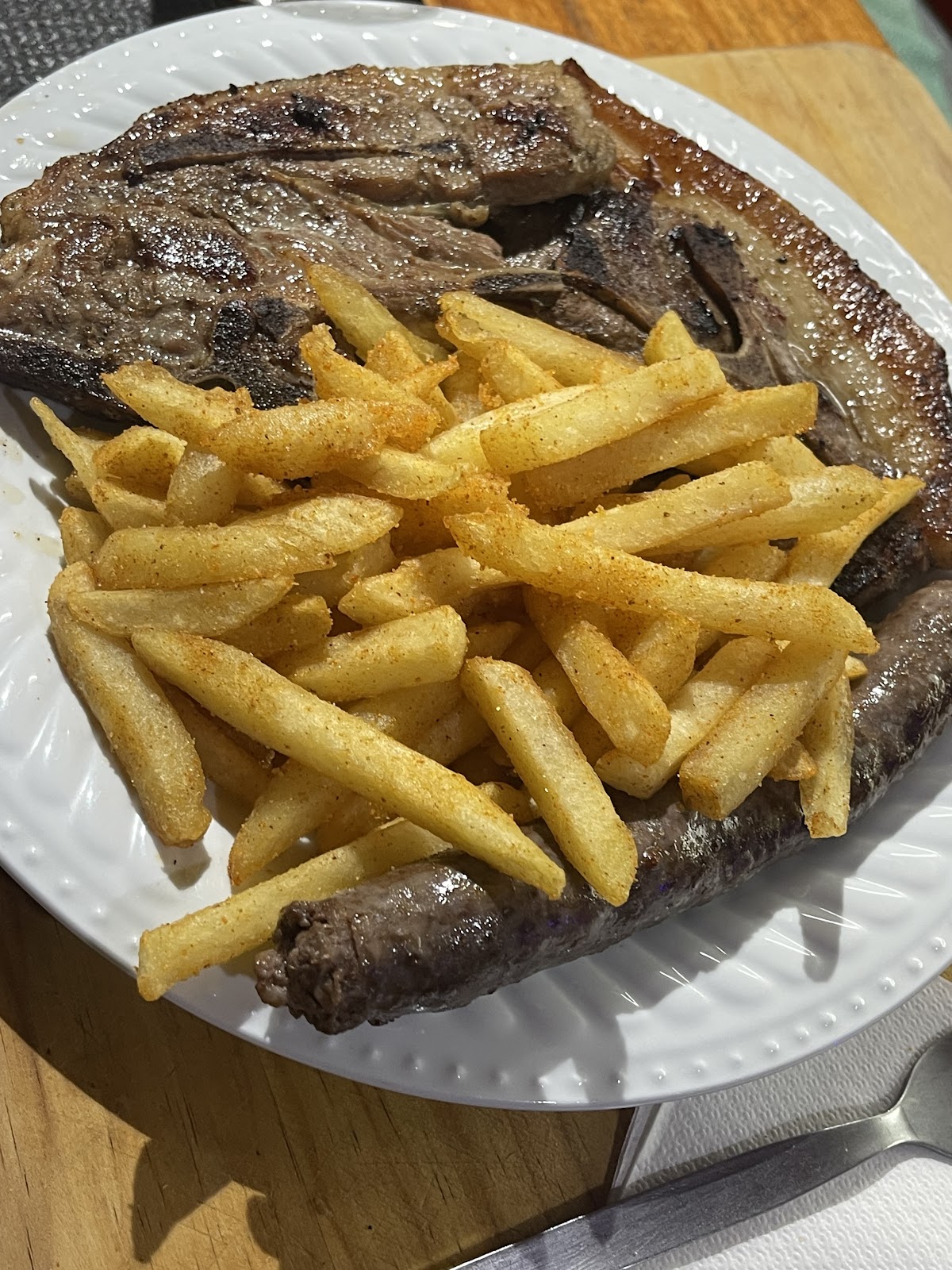 Oasis Pub & Grill restaurant in Herolds Bay, Garden Route