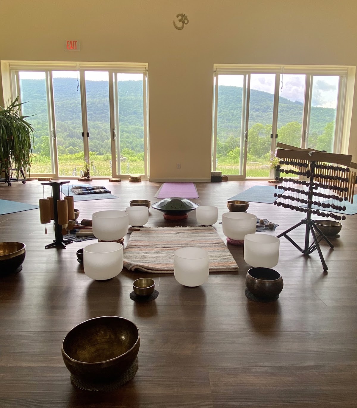 Mountain Breeze Yoga & Sound Therapy