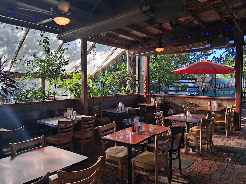 Magnolia Cafe photo 2