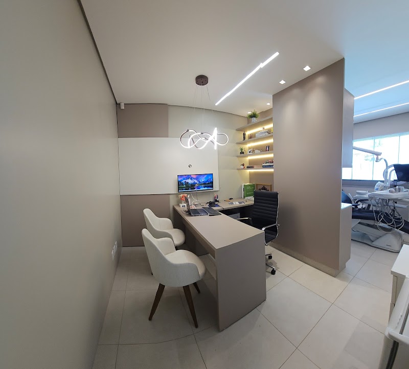 Dr. André Destéfani | Clínica Odontológica e Implantes Dentários em Cuiabá - MT - foto 2