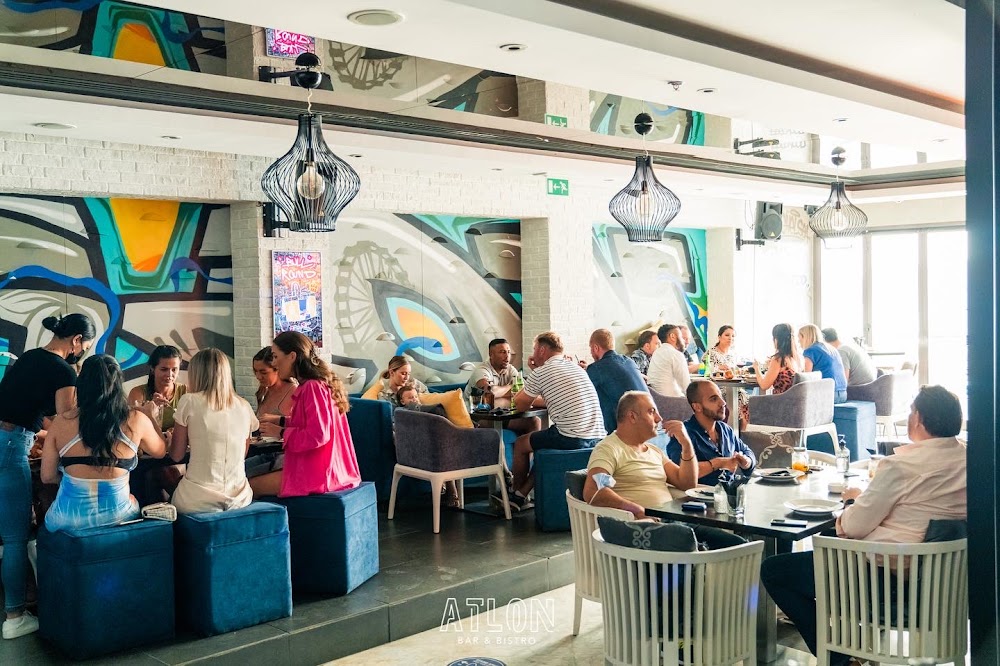 Atlon Bar & Bistro fotoğraf 1