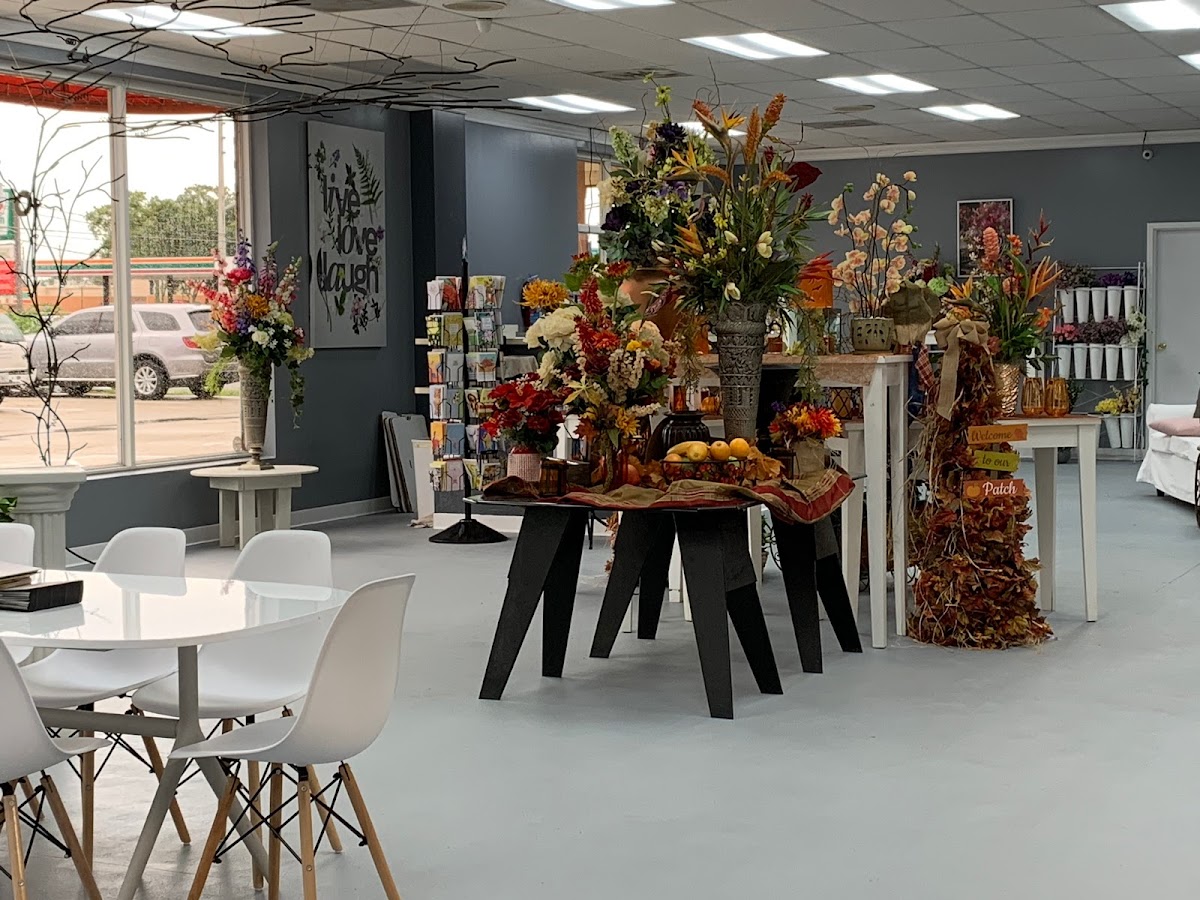 Harry's Famous Flowers: Google Places image 3