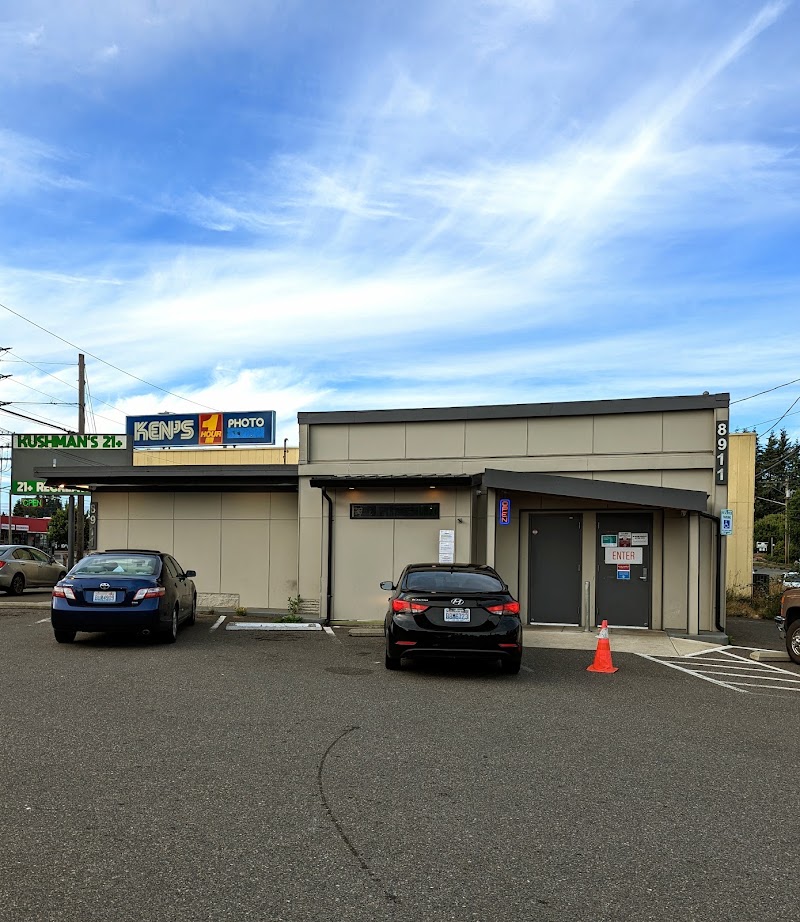 Video tour of Kushman's Evergreen Way Dispensary retail environment