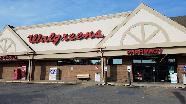 WALGREENS #3601 exterior