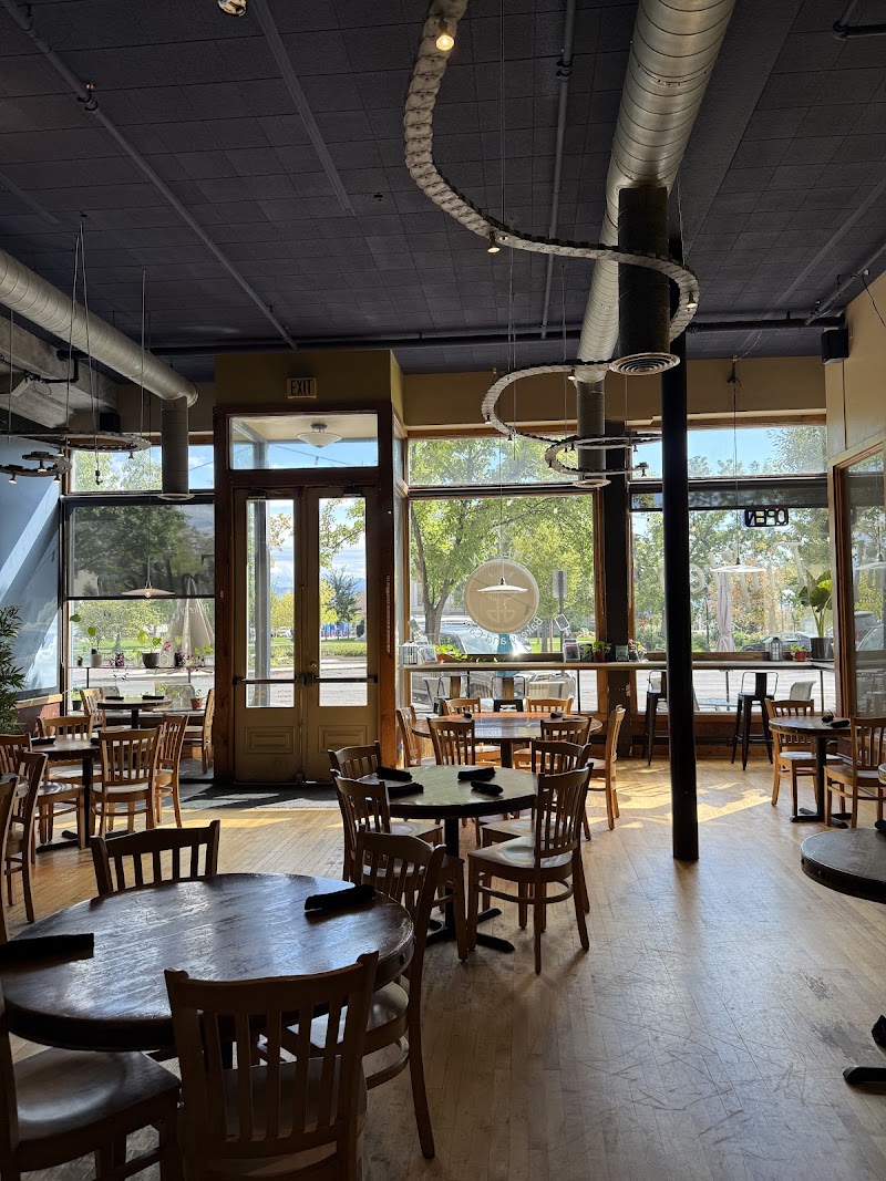 Guru's Cafe photo 1