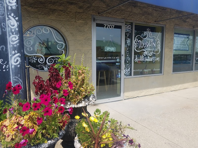 Doodlin Pottery Studio