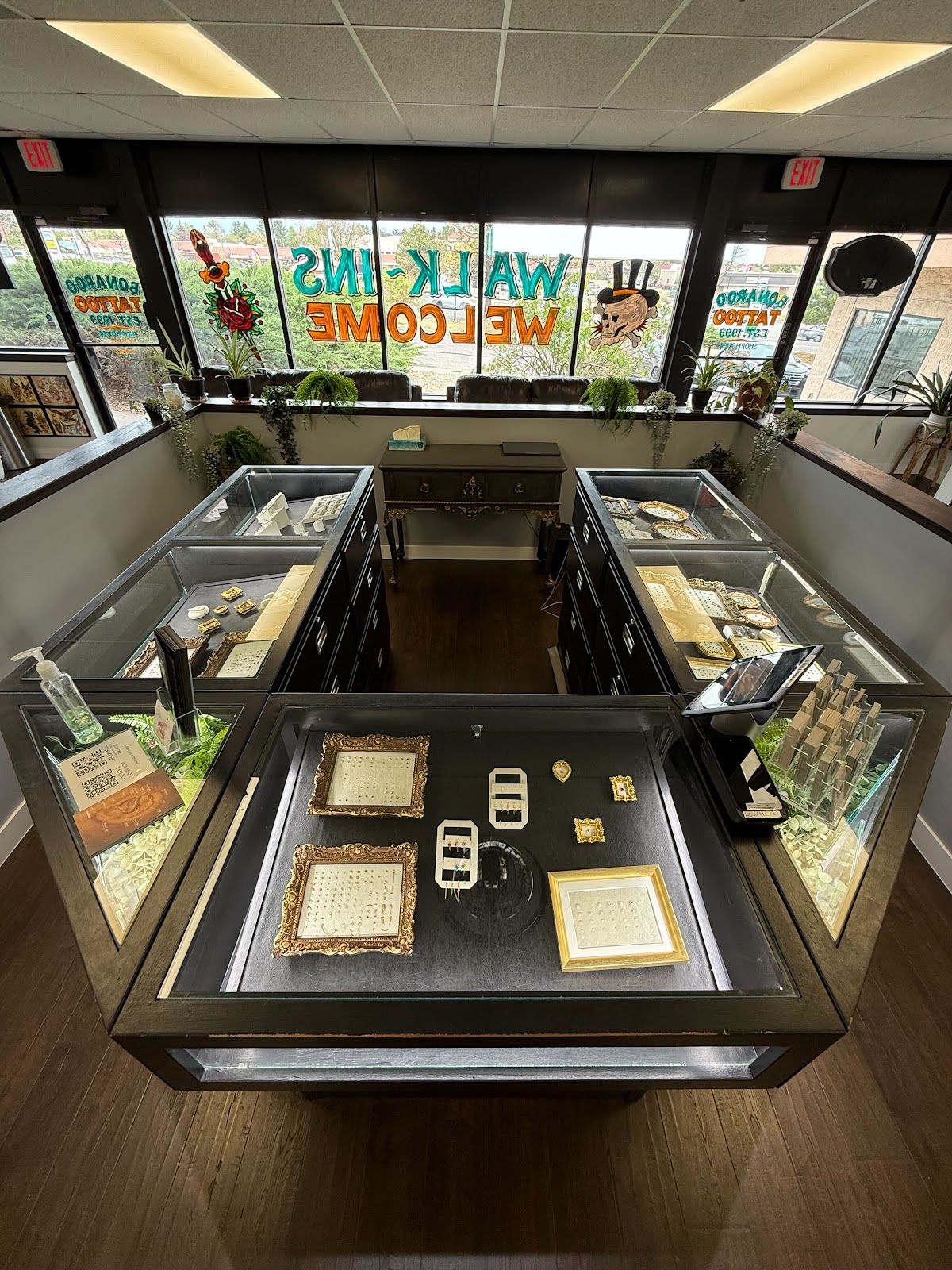 Bespoke Piercing & Jewelry (Inside Bonaroo Tattoo) tattoo work — photo 2