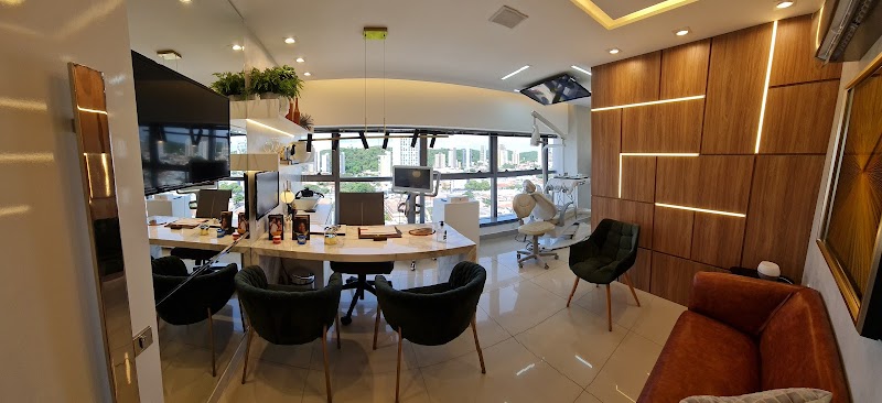 Oral Médica Exclusive - foto 4