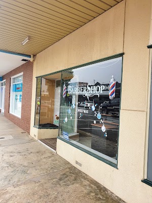 Raymondo's Barber Shop