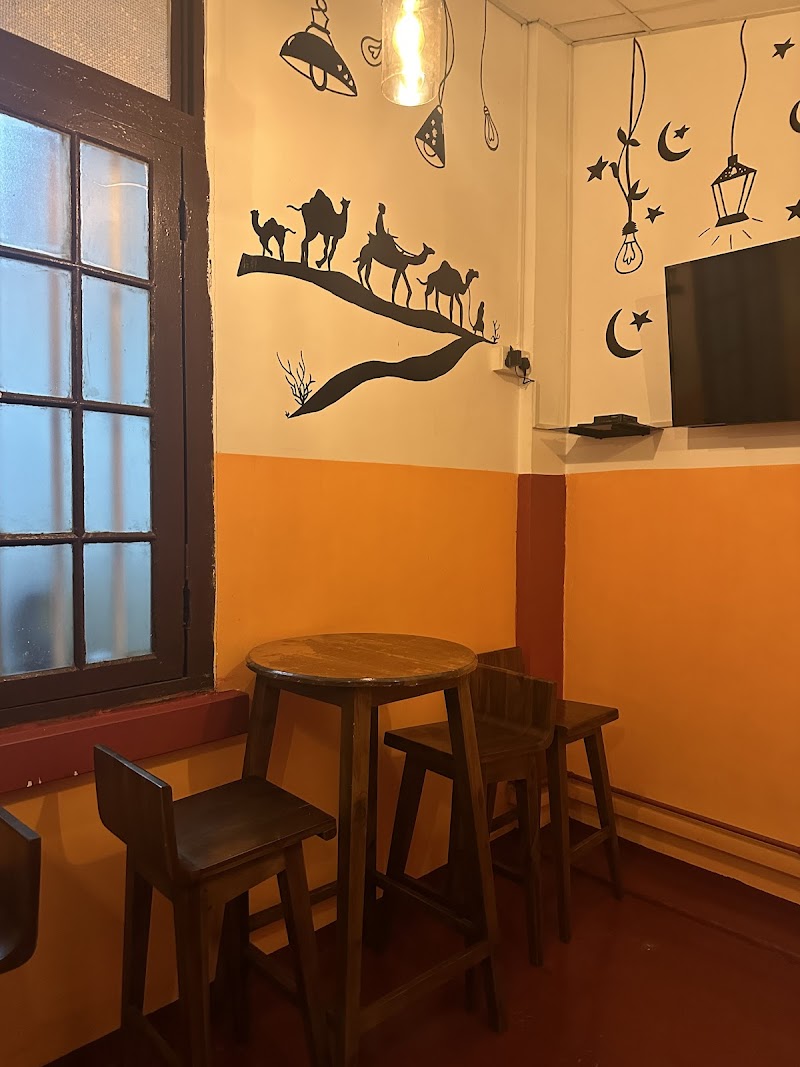 Yalla Habibi photo 4