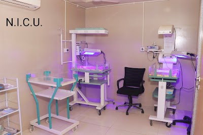 𝗗𝗿. 𝗛𝗮𝗿𝘀𝗵𝗮𝗱 𝗩𝗶𝗿𝗮𝗻𝗶 𝗚𝘆𝗻𝗲𝗰𝗼𝗹𝗼𝗴𝗶𝘀𝘁 || Best IVF Center, Gynecologist