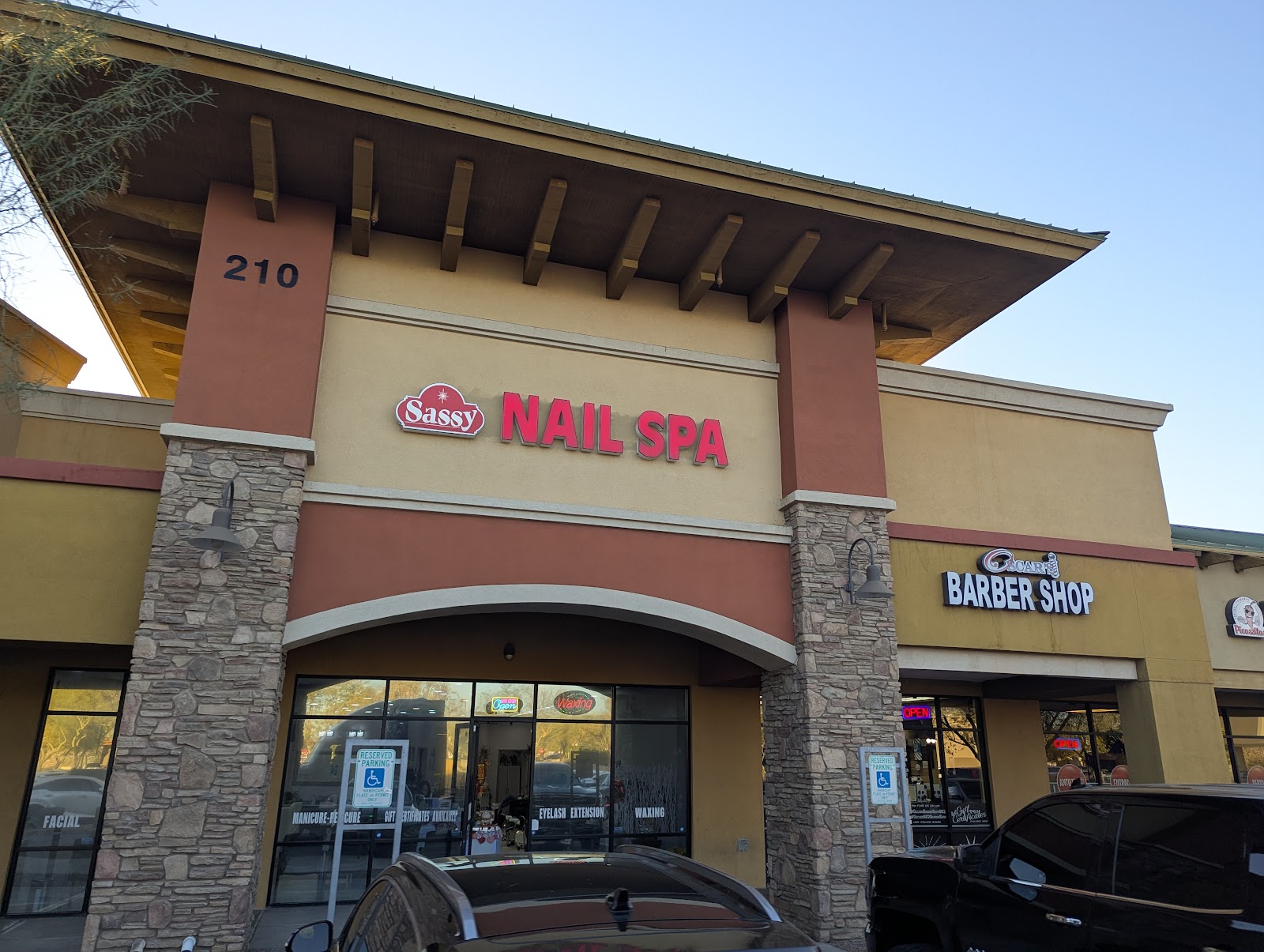 Oscar's Barber Shop photo 3