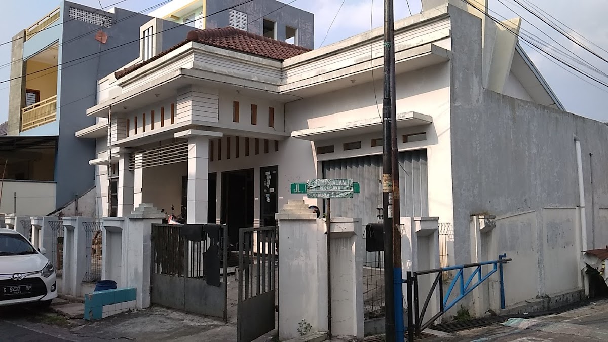 Kos Putra No 407