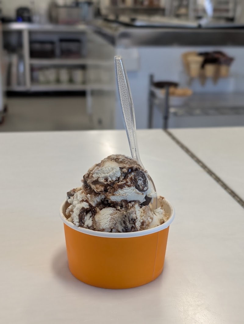 Cali Cream photo 3