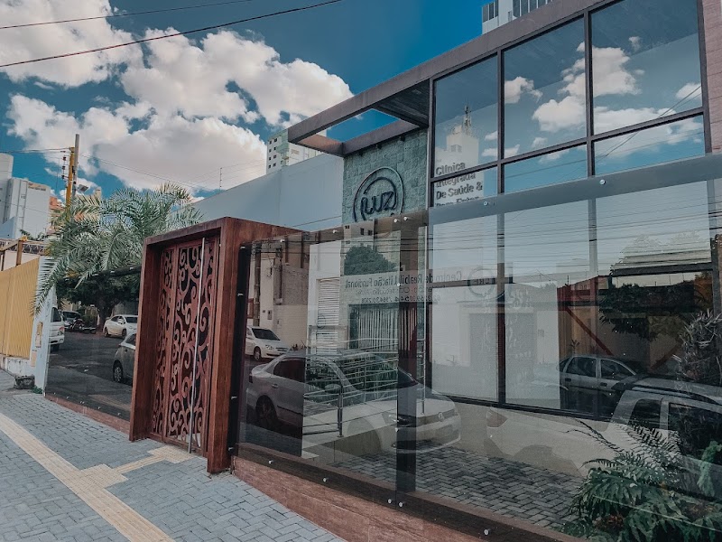 Dra. Amanda Romano - Tratamento ortodôntico | Alinhadores invisíveis | Alinhadores estéticos em Goiânia - foto 2