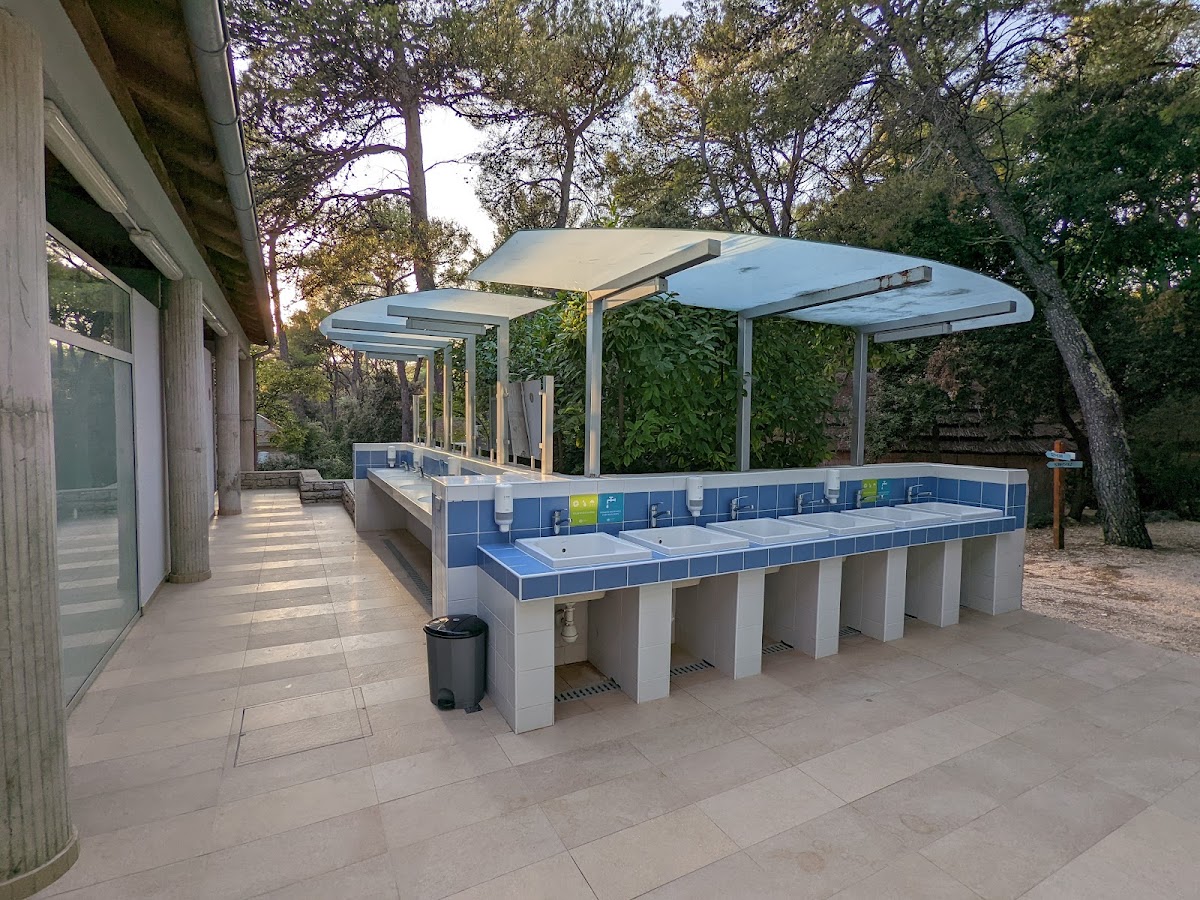 Pine Beach Pakostane - Adriatic Eco Resort — 4