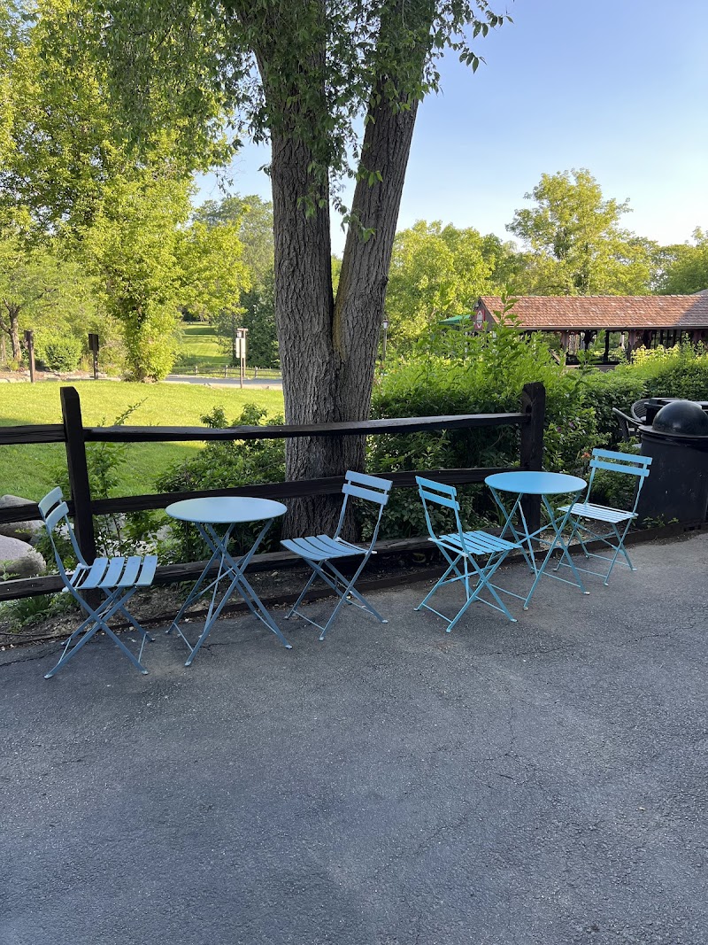 Blu Fig Cafe photo 1