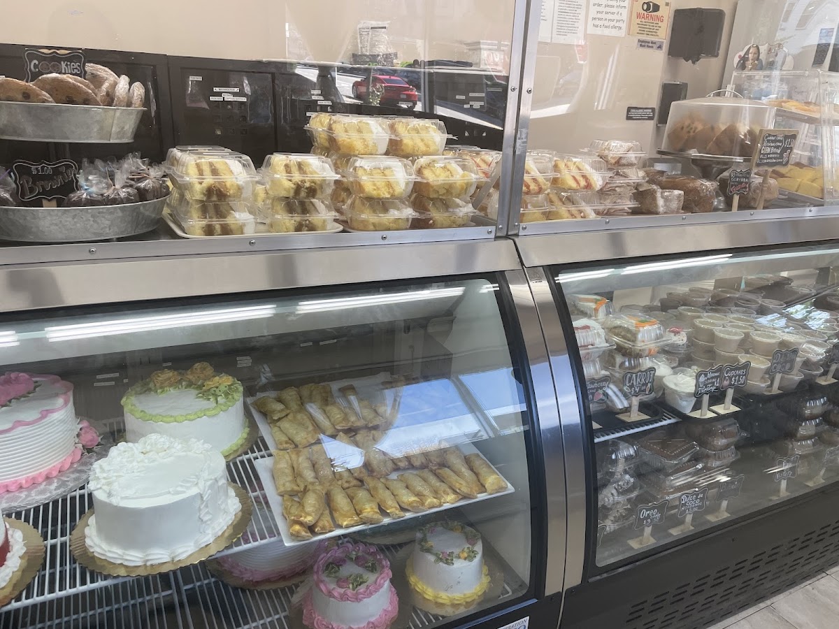 Gondres Bakery: Google Places image 3