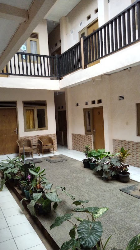 Kost Putri Bu Herman