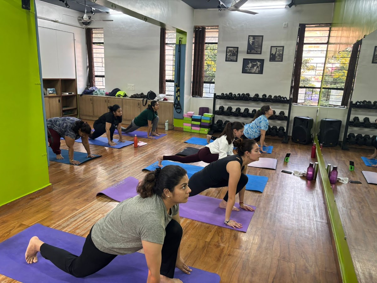 Naina Yoga - Best Online Yoga Trainer Pune, Teacher, Classes, Yoga Instructor, Corporate Yoga, Health & Nutrition Trainer — 4
