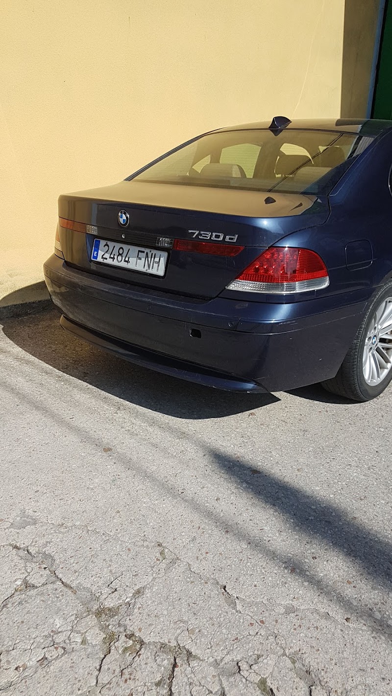 Taller Paludi photo 4