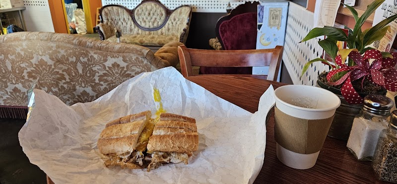 Lucille's Cafe photo 4