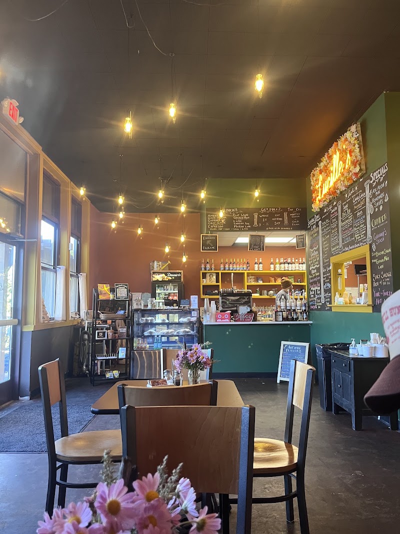 Lucille's Cafe photo 3