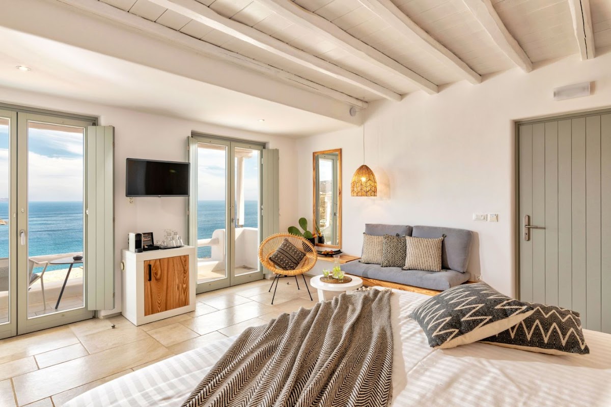 Mykonos Bliss | Cozy Suites — 3