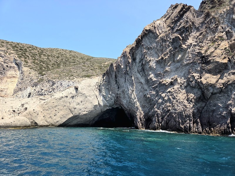 Regaki, catamaran .one day cruises Paros Antiparos,sunset trips, snorkeling, excursions,