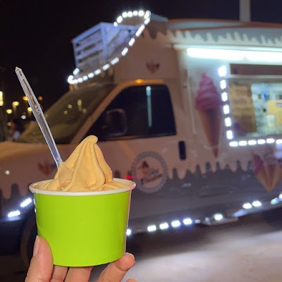 سيارة آيسكريم