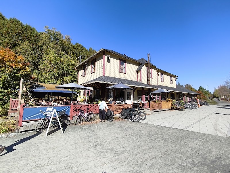 Café de la Gare photo 4