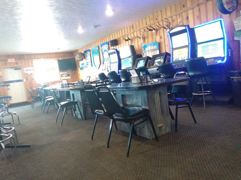 Emery Arms photo