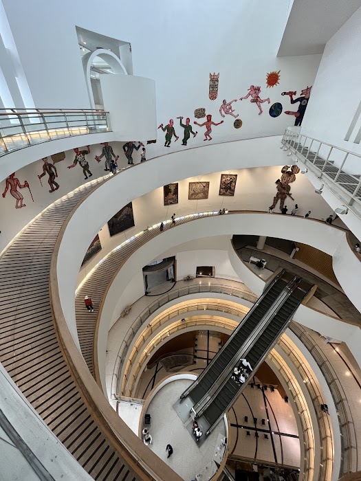 Bangkok Art & Culture Centre fotoğraf 1