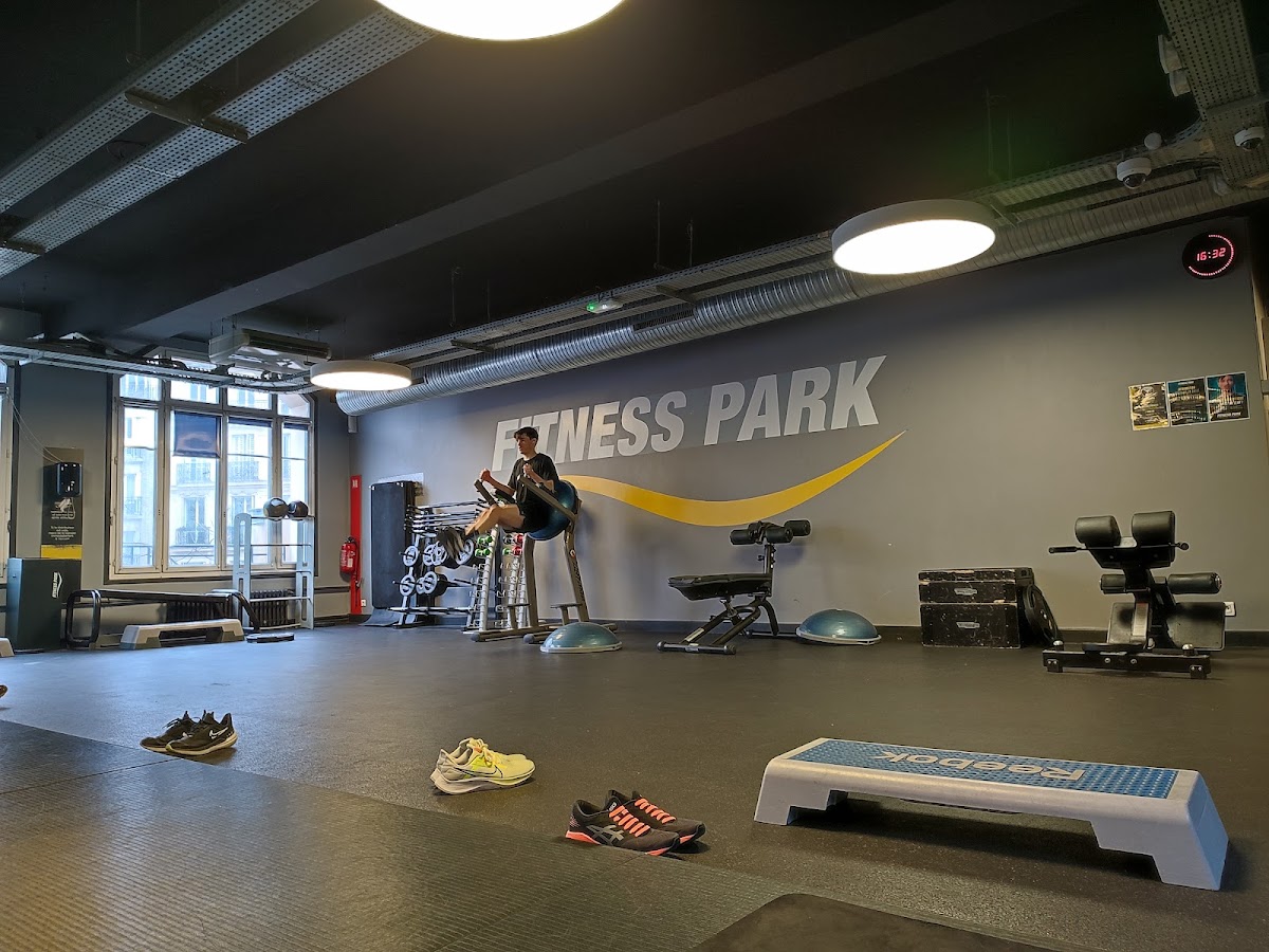 Fitness Park République - Salle de sport Paris 11, vue extérieure