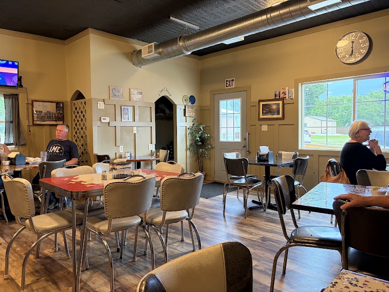 Pottsie’s Cafe photo 1