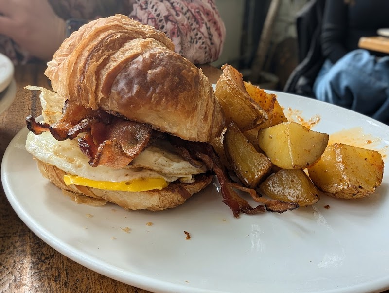 Cafe Astoria photo 3