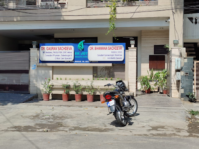Dr. Bhawana Sachdeva -Gynaecologist and Obstetrician in Ludhiana/High Risk Pregnancy Care/PCOD Specialist