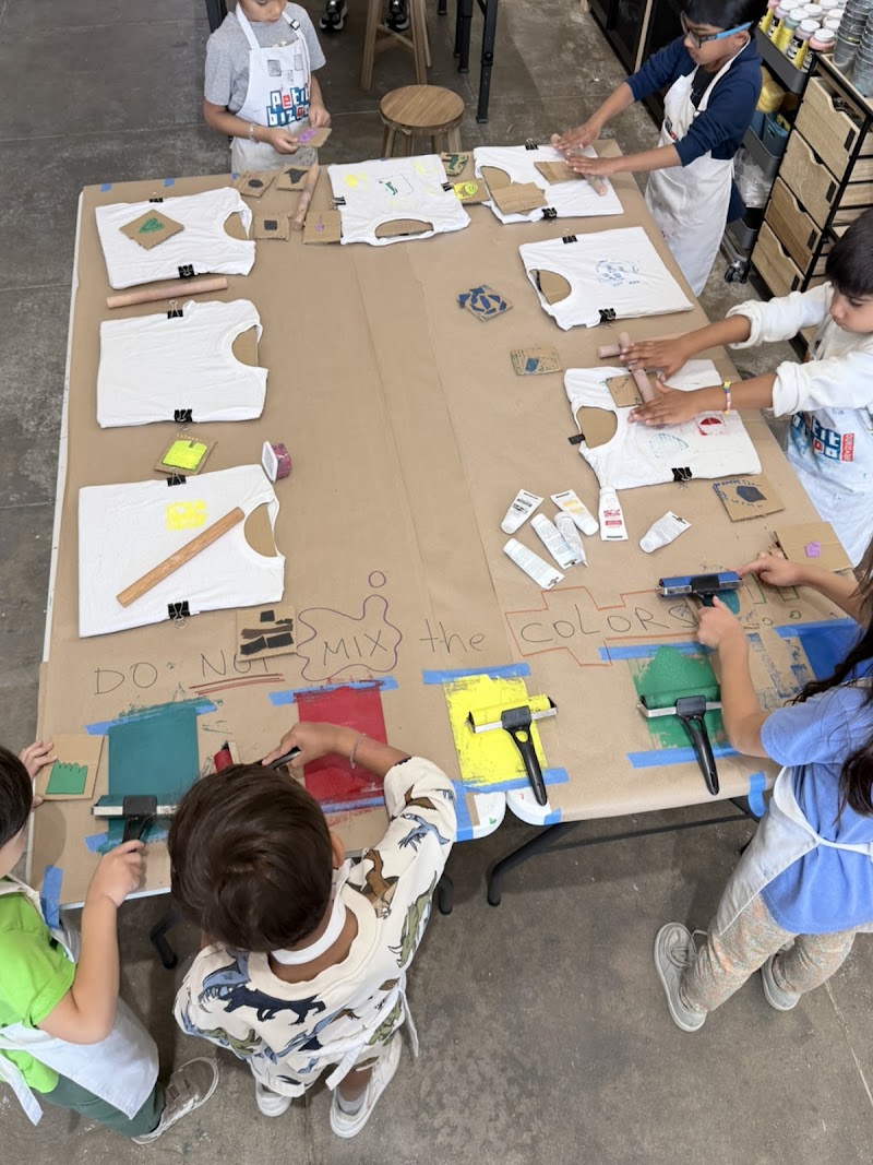 Petit Bizoo - Art Studio — interior