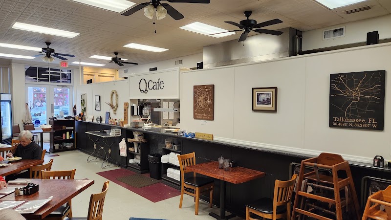 Q Cafe photo 3