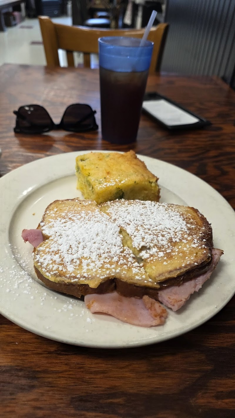 Q Cafe photo 3