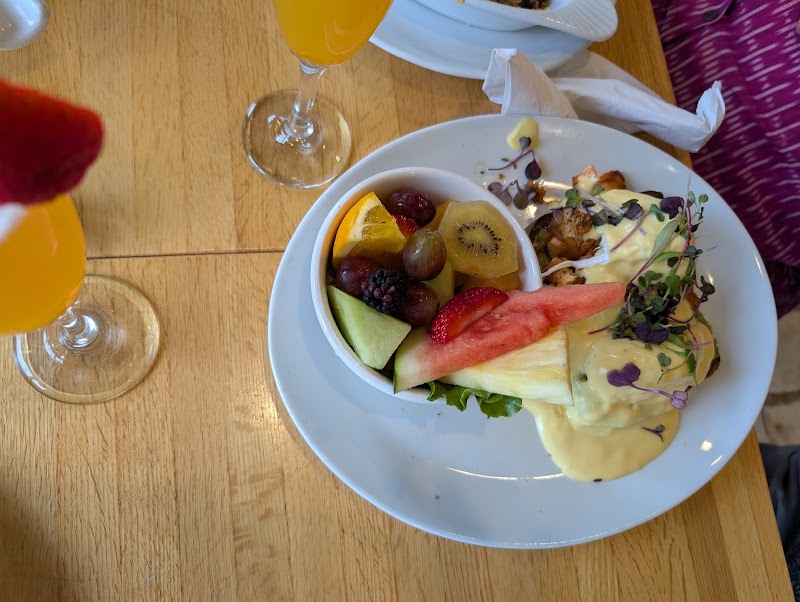 Mad Rooster Cafe photo 3