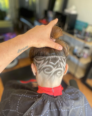 The Explicit Barbershop