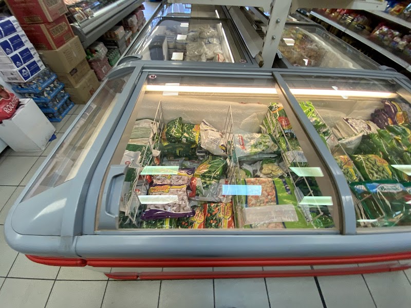 Halal Food & Grocery photo 3