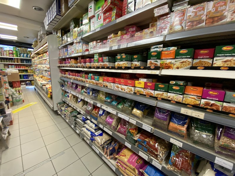 Halal Food & Grocery photo 2