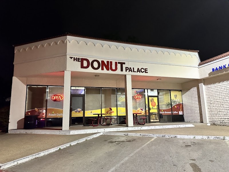 Donut Palace photo 1