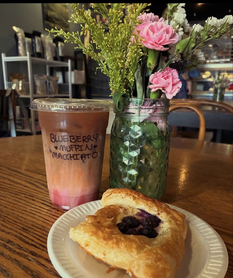 Aroma Coffee Shop LLC photo 2