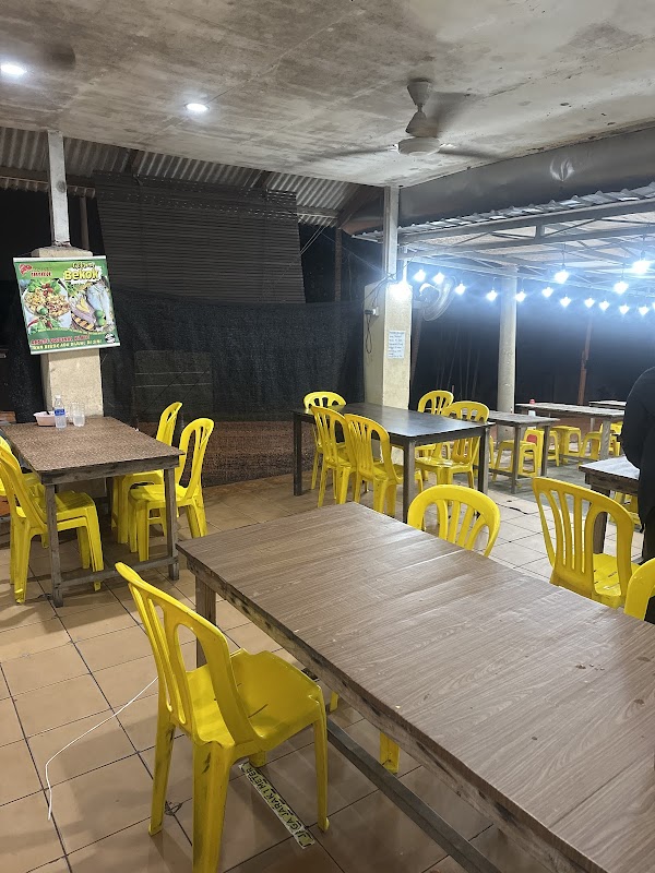 Nasi Berlauk Ayam Cincang AJ - Photo 1